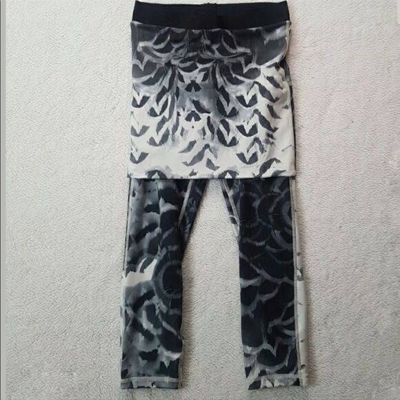 Lululemon Wunder Under Pant SE Dance Pretty Plume Angel Wing Black Women's Sz 4 - Picture 14 of 16